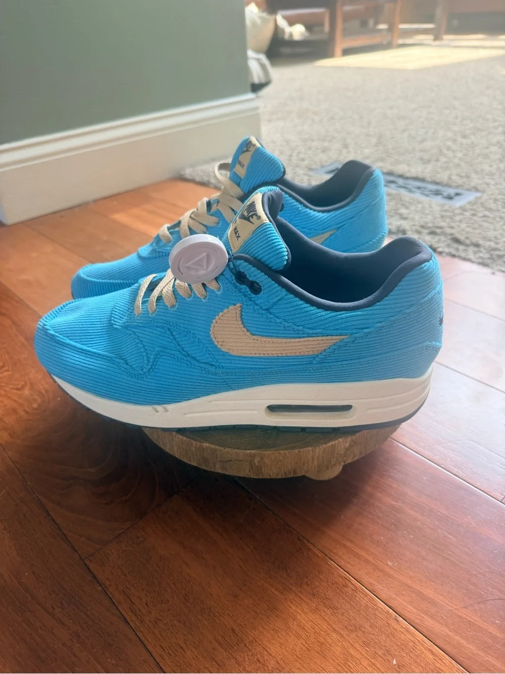 Nike Air Max 1 Premium Corduroy Baltic Blue Sneakers FB8915-400